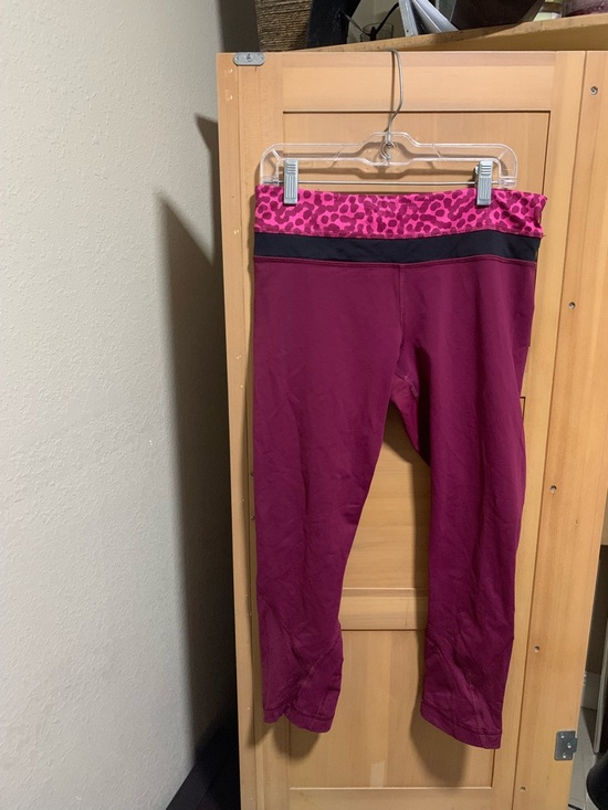 lululemon athletica Pants - Lululemon Capri Workout Pants
